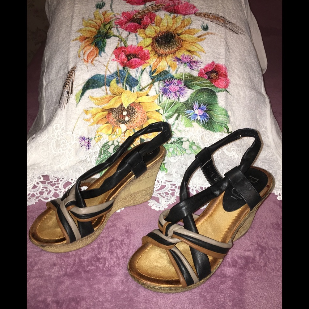 Refresh | Unique Wedges
